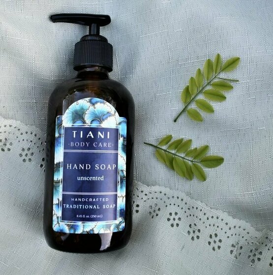 Tiani Bodycare Ginkgo Pattern botanical illustration design Oona Goodman Michigan Hand Soap